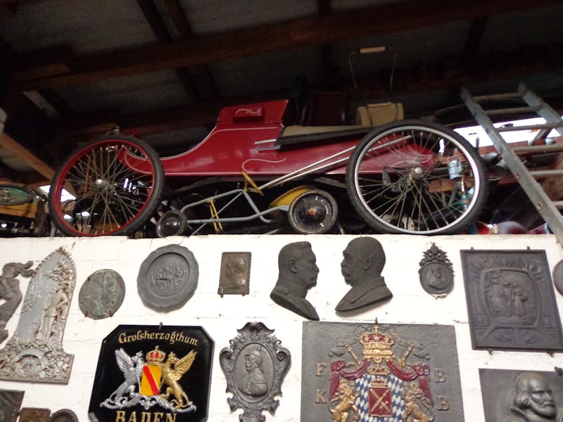 International health insurance pricing and cost factors